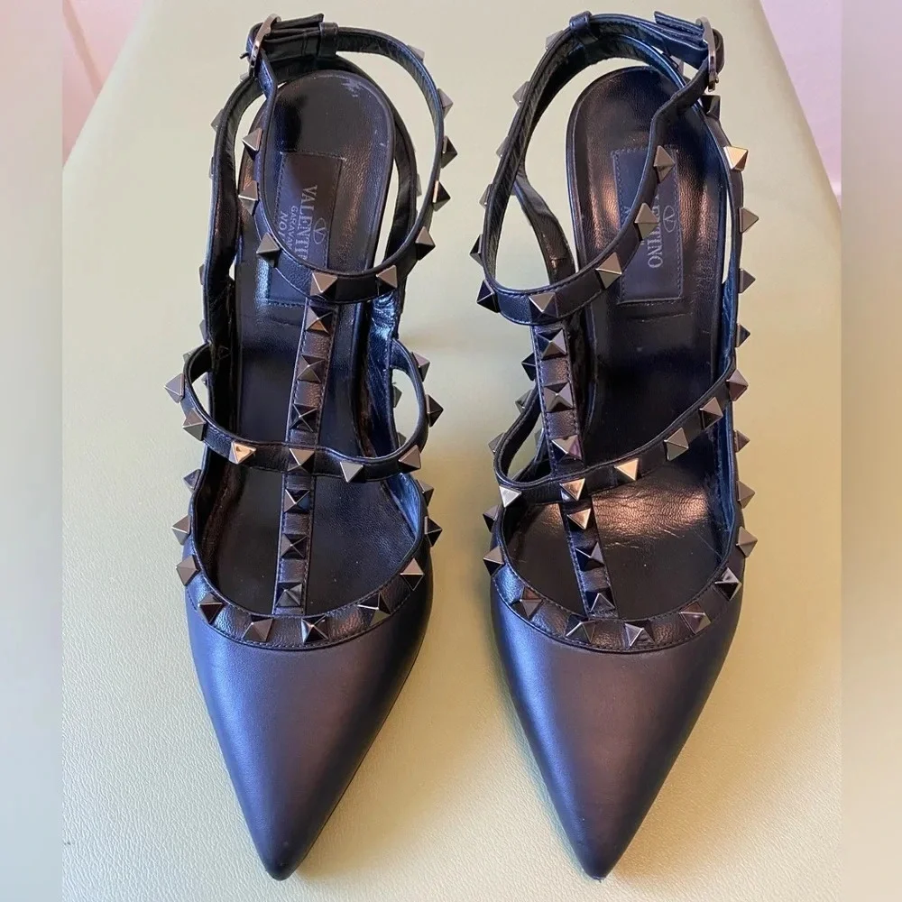 Valentino Garavani Noir Rockstud Accents T-Strap Pumps - Picture 1 of 4